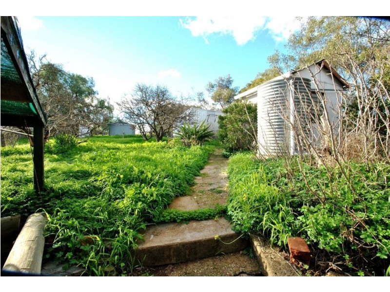 Lot 613 Old Sturt Highway, Daveyston SA 5355