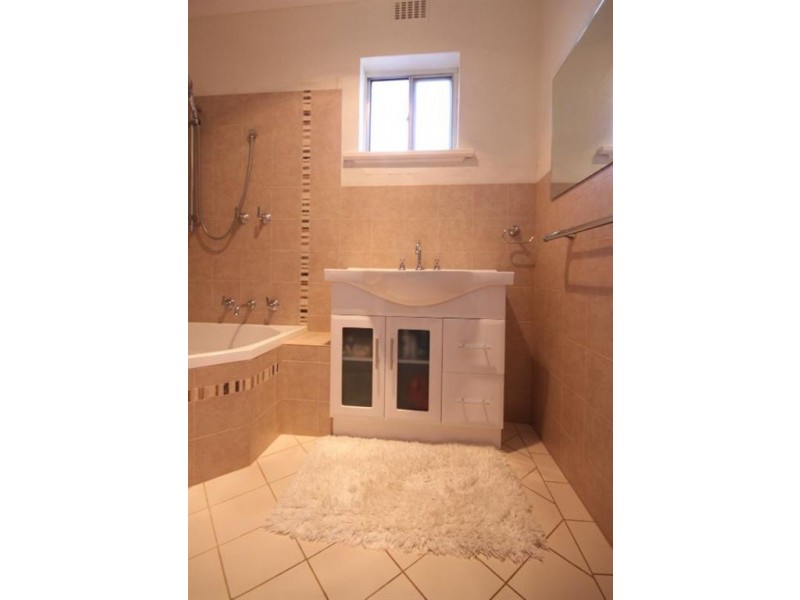 56 Washington Street, Angaston SA 5353