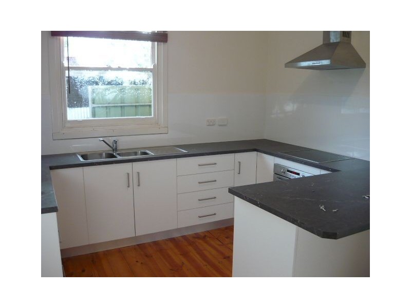 11 Edinburgh Avenue, Tanunda SA 5352