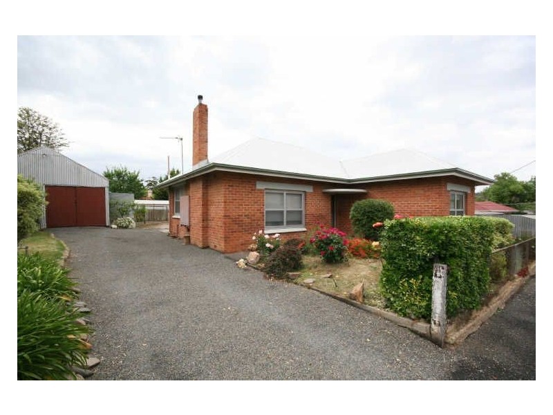 17 Cross Street, Angaston SA 5353