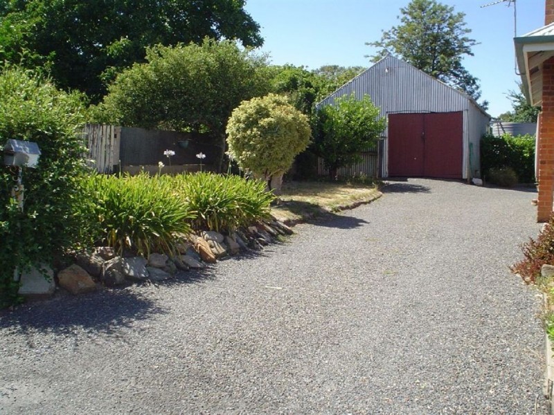 17 Cross Street, Angaston SA 5353