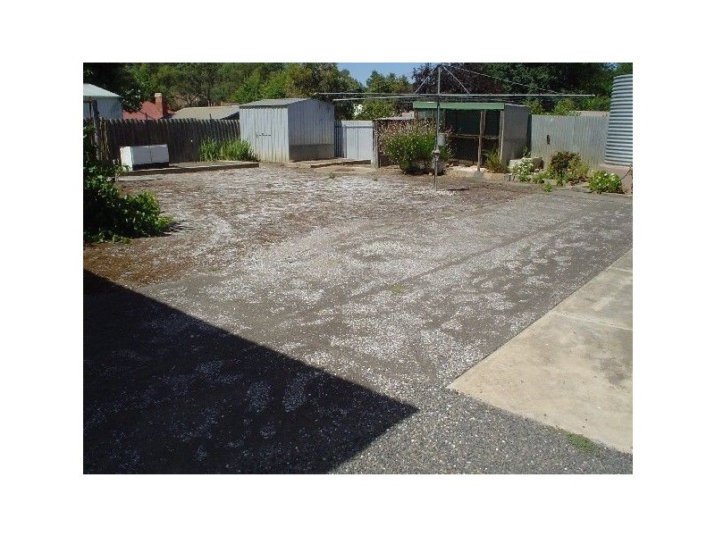 17 Cross Street, Angaston SA 5353