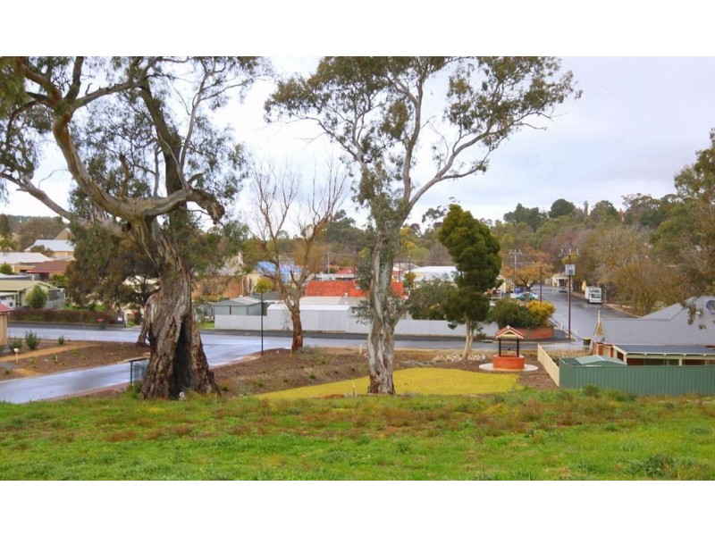 9 Le Page Lane, Angaston SA 5353