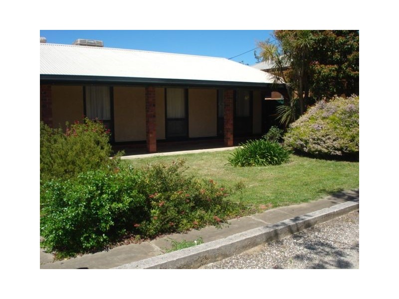 11 Gramp Avenue, Angaston SA 5353