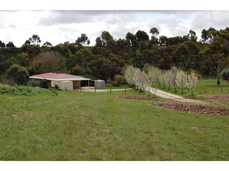 20 Salem Road, Angaston SA 5353