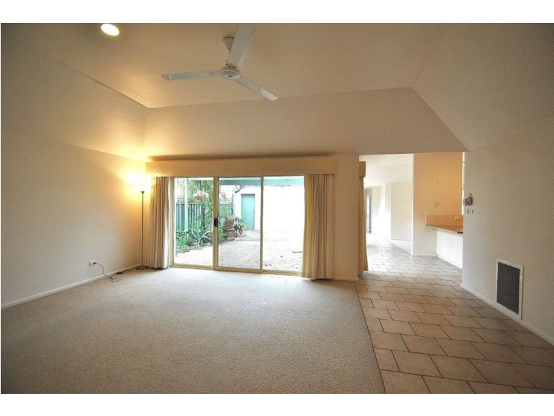 3 Roenfeldt Drive, Tanunda SA 5352