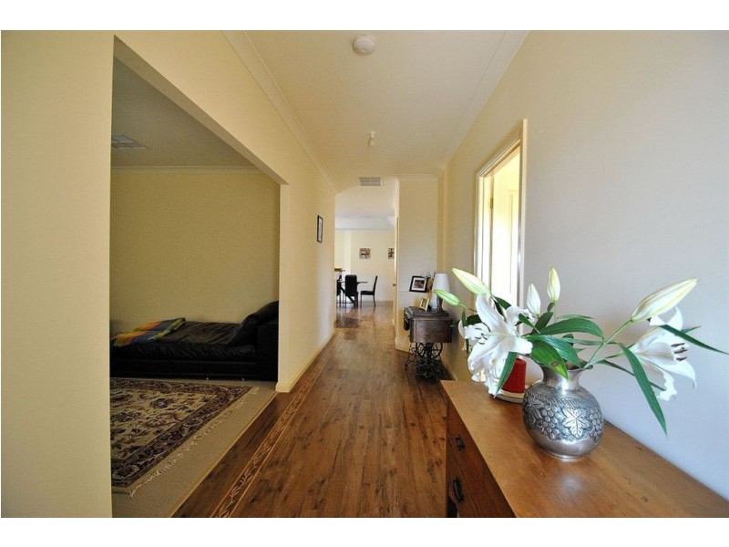 6 Arrawarra Place, Tanunda SA 5352