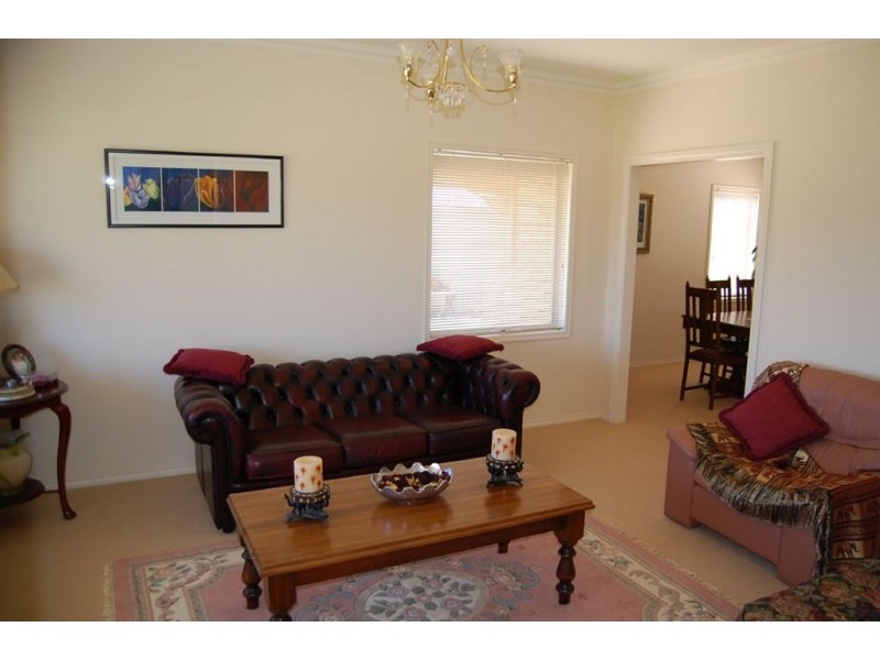 32 Railway Terrace, Truro SA 5356