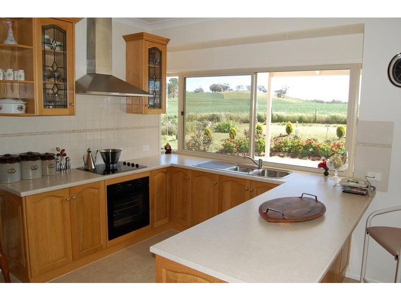 32 Railway Terrace, Truro SA 5356