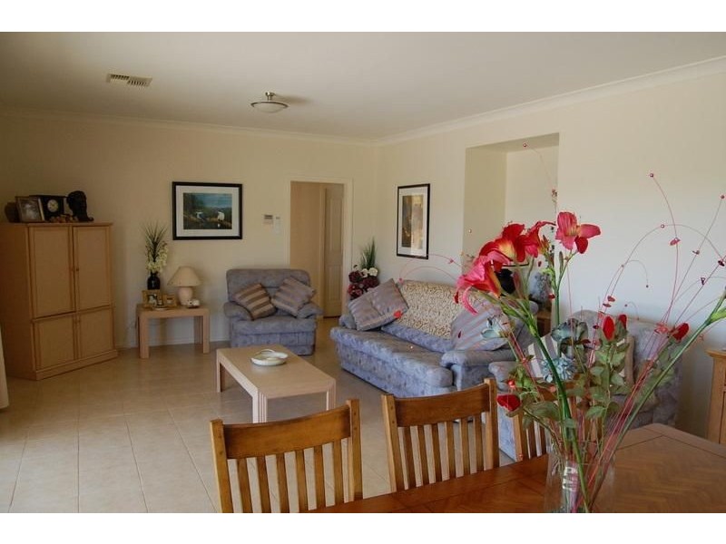 32 Railway Terrace, Truro SA 5356