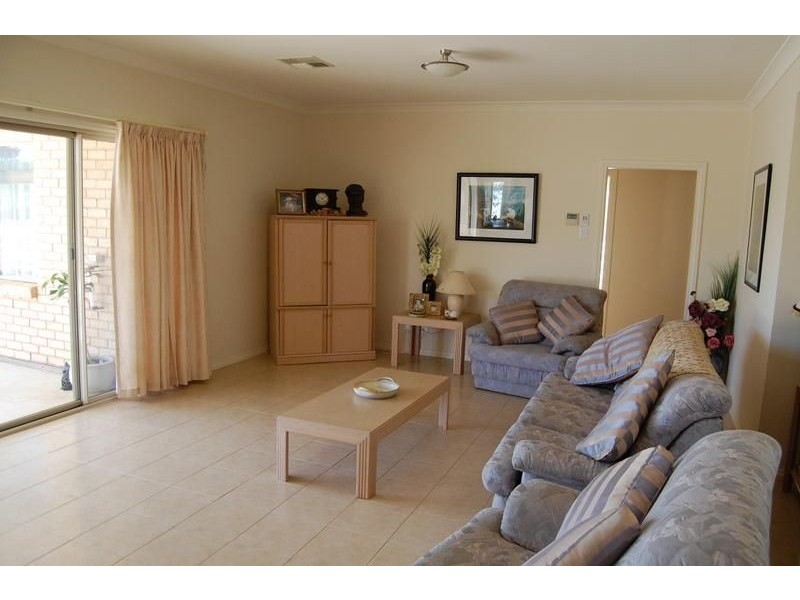 32 Railway Terrace, Truro SA 5356