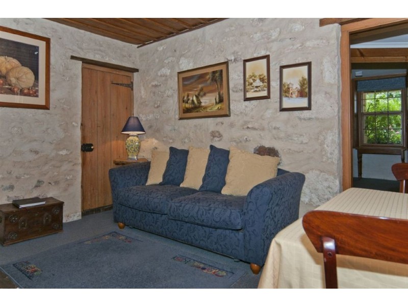 12 Lindsay Street, Angaston SA 5353