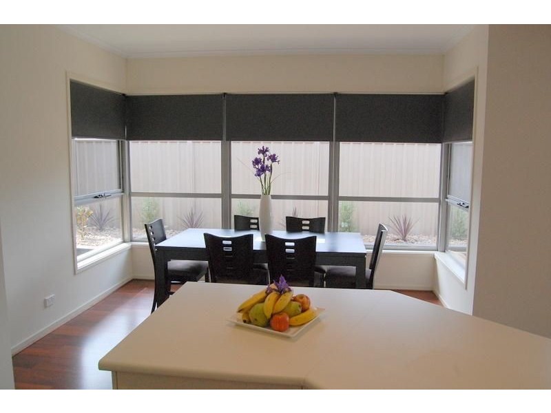 8 Yattarna Crescent, Nuriootpa SA 5355