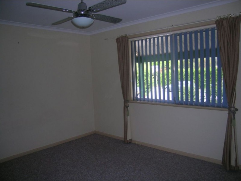 16 Drinkwater Crescent, Nuriootpa SA 5355