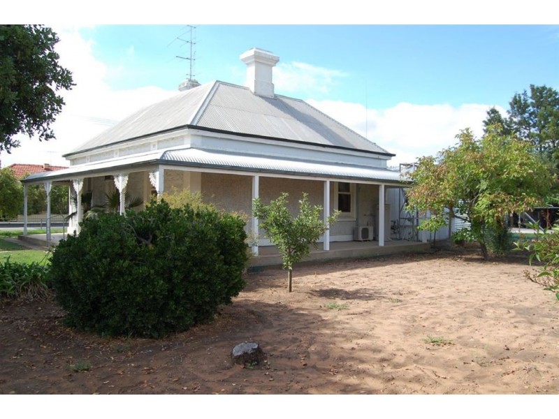 27 Old Kapunda Road, Nuriootpa SA 5355
