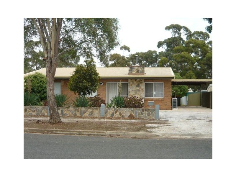 25 Centenary Avenue, Nuriootpa SA 5355