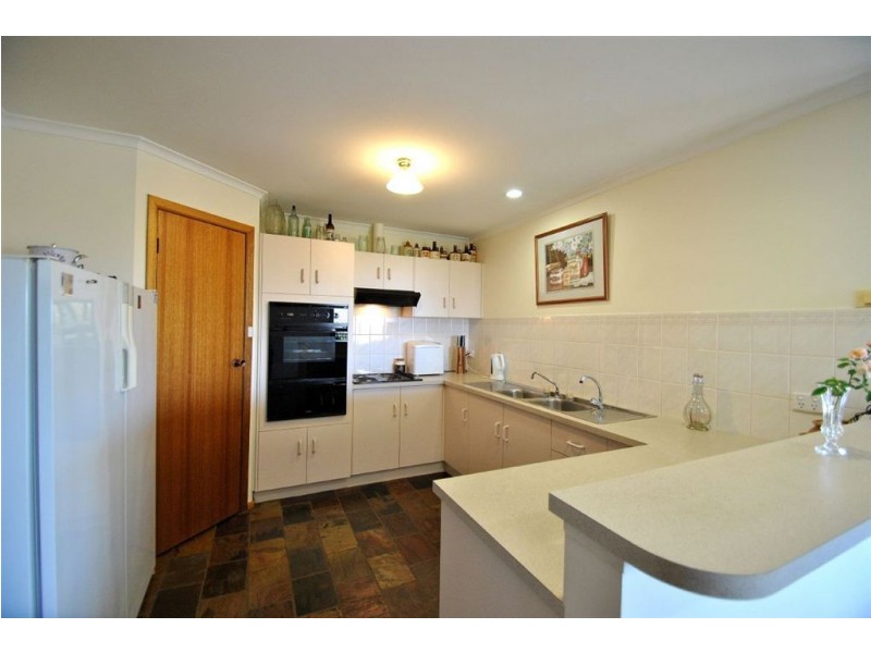 10 Amelia Street, Kapunda SA 5373