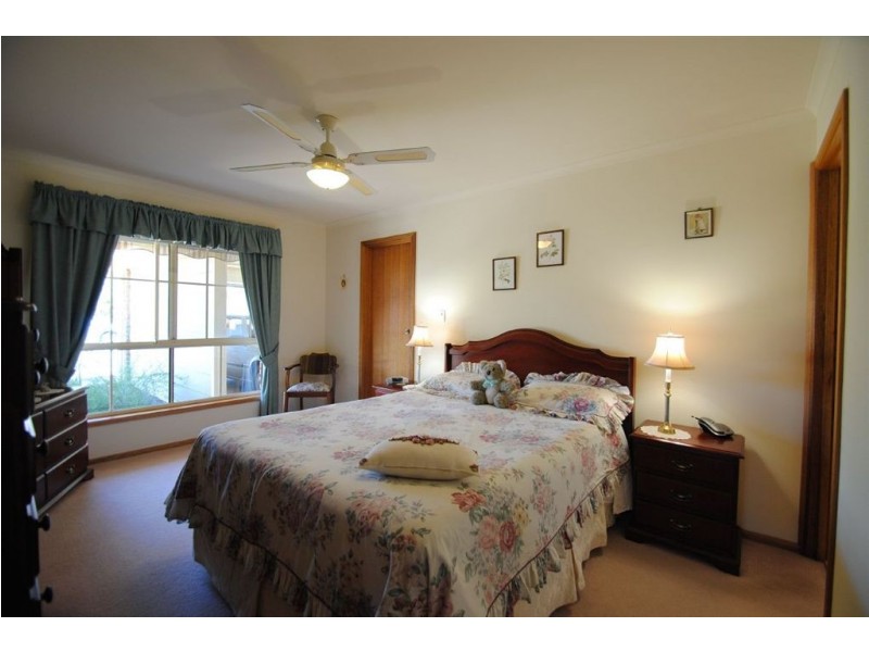 10 Amelia Street, Kapunda SA 5373