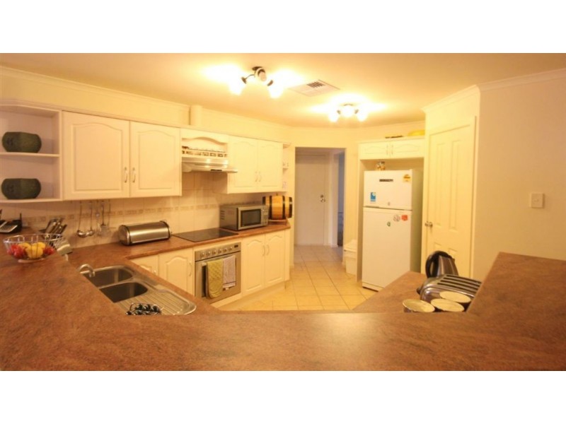 12 Stuart Street, Nuriootpa SA 5355