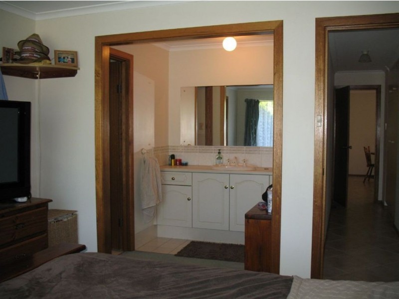 26 Coronation Avenue, Tanunda SA 5352