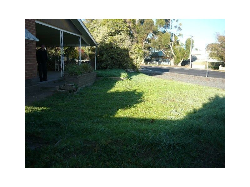 21 Barossa Valley Way, Tanunda SA 5352