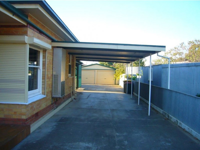 4 Pioneer Ave, Tanunda SA 5352