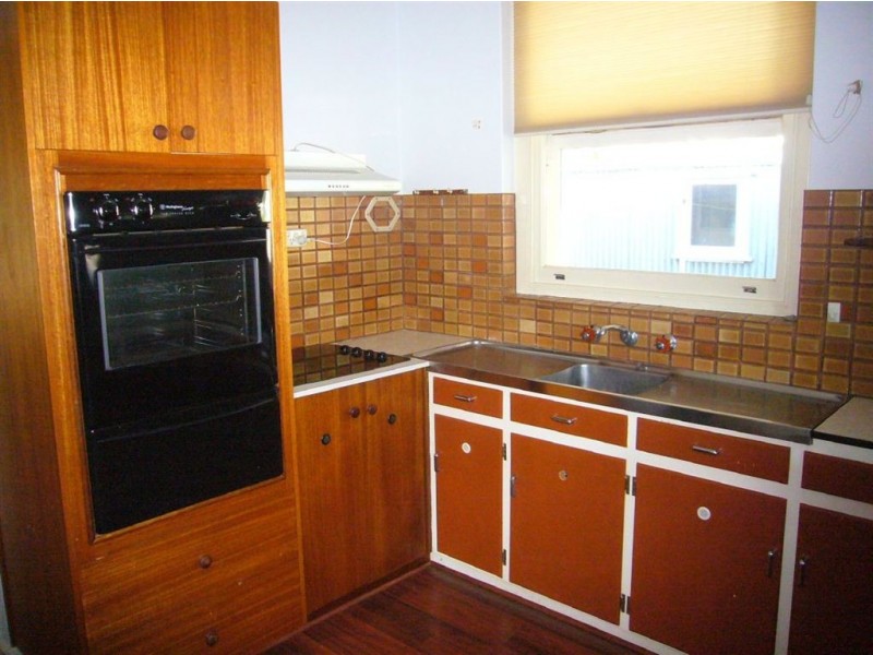 4 Pioneer Ave, Tanunda SA 5352