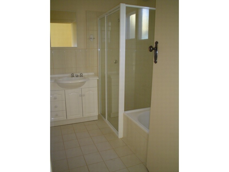 17 Barossa Valley Way, Tanunda SA 5352