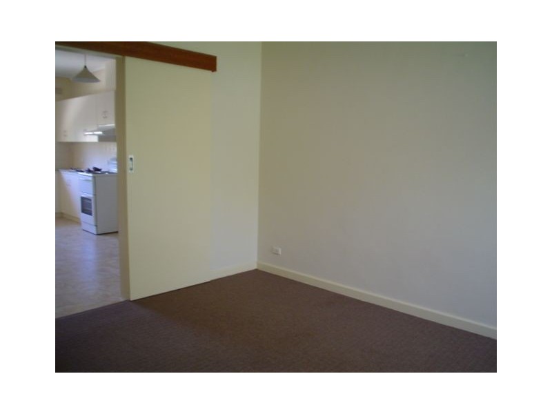 3/2 Schilling Street, Angaston SA 5353