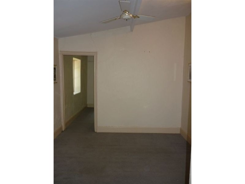 31 Dean Street, Angaston SA 5353