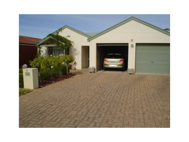 3 Roenfeldt Drive, Tanunda SA 5352