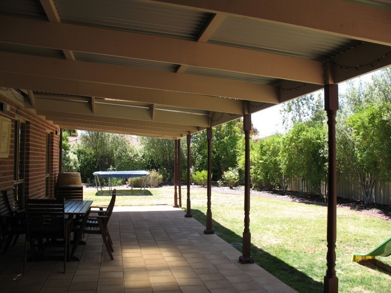19 Auricht Avenue, Tanunda SA 5352