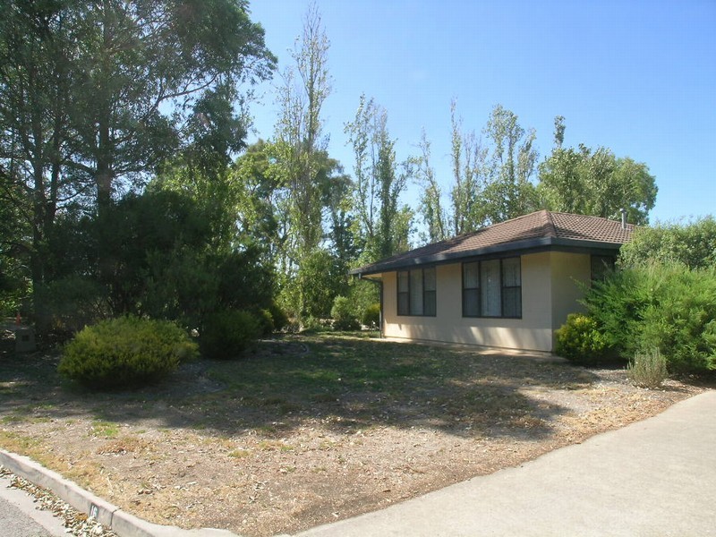 16 Armstrong Avenue, Nuriootpa SA 5355
