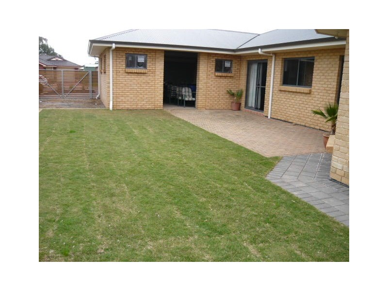 5 Maple Avenue, Nuriootpa SA 5355