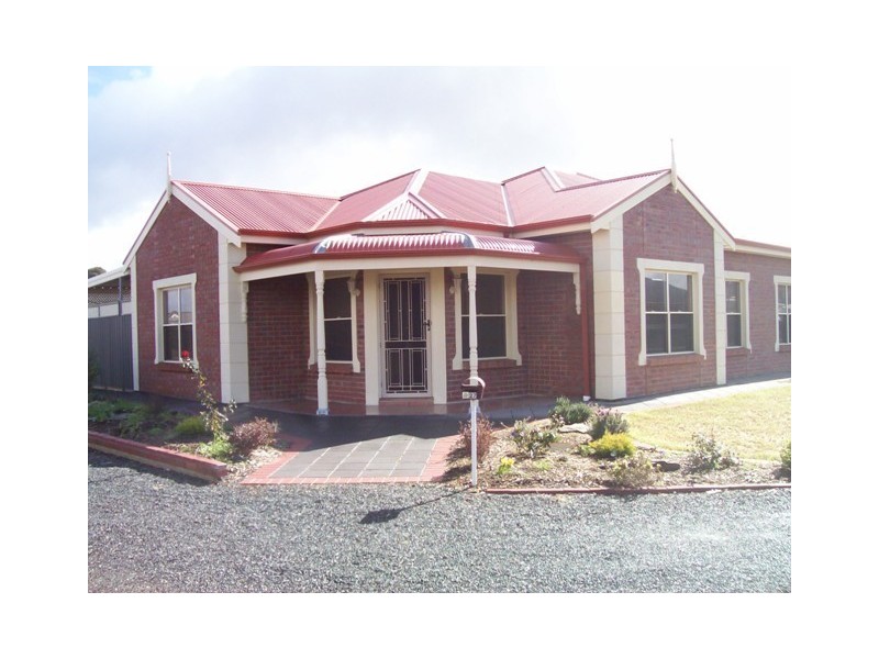 27 Pinot Crescent, Nuriootpa SA 5355