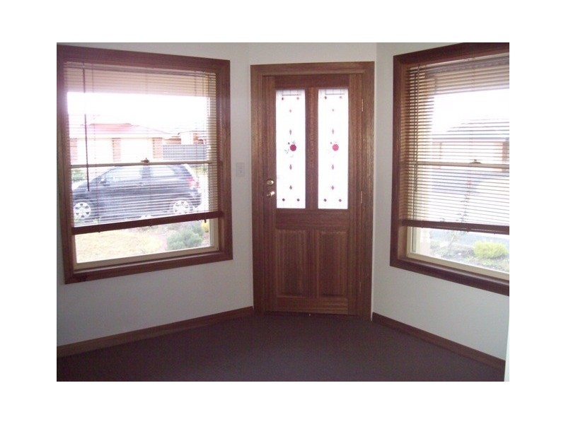 27 Pinot Crescent, Nuriootpa SA 5355