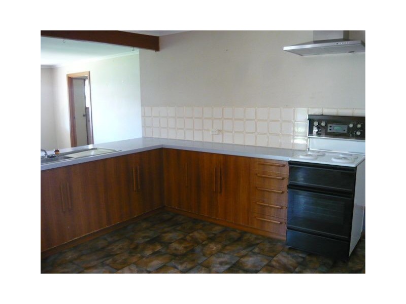 22 James Street West, Truro SA 5356