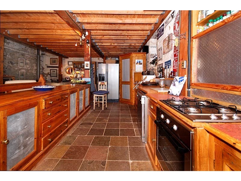 39 Cooper Street, Burra SA 5417