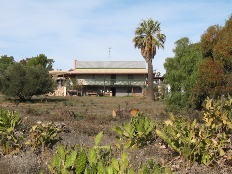 Lot 2 Redbanks Road, Cambrai SA 5353