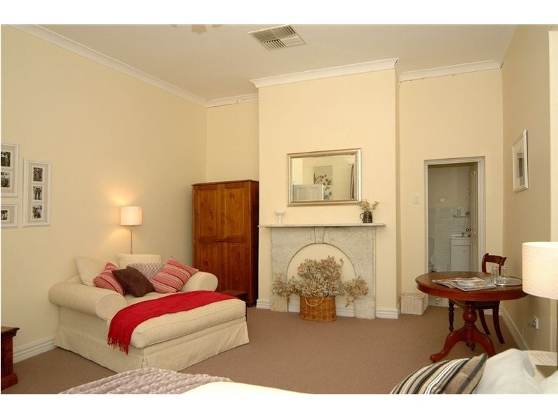 Lot 2 Portee Station “Shearers Quarters”, Blanchetown SA 5357