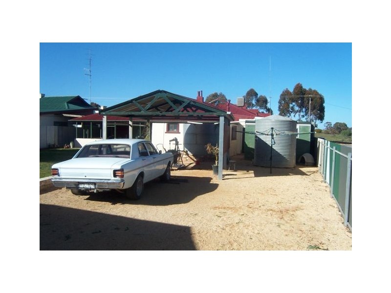 Lot 1 & 26 Railway Tce and Lot 27 High Street, Paruna SA 5311