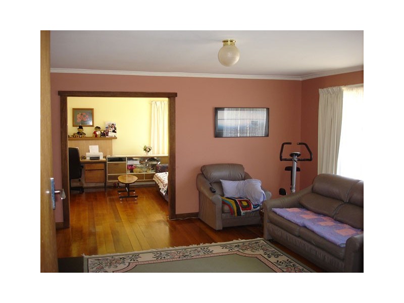 24 Macquarie Street, Evandale TAS 7212