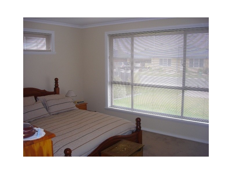 8 Sassafras Street, Perth TAS 7300