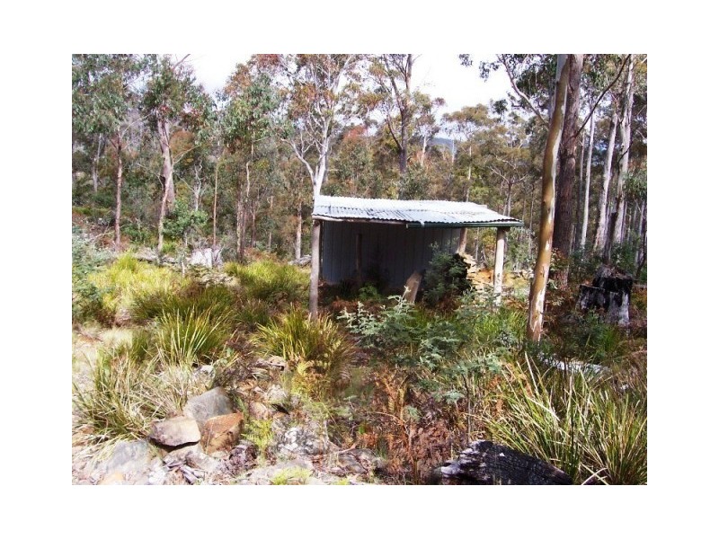 18 Little Spit Road, Lake Leake TAS 7210