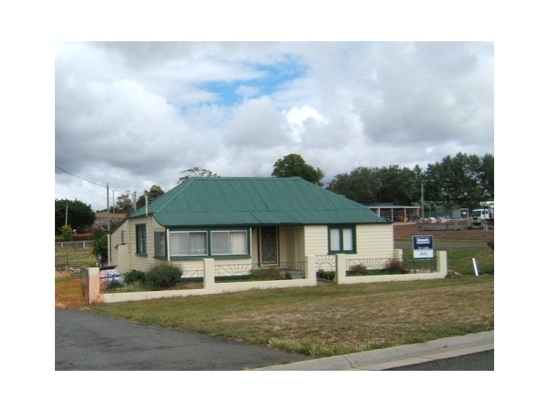 128 Bridge Street, Campbell Town TAS 7210