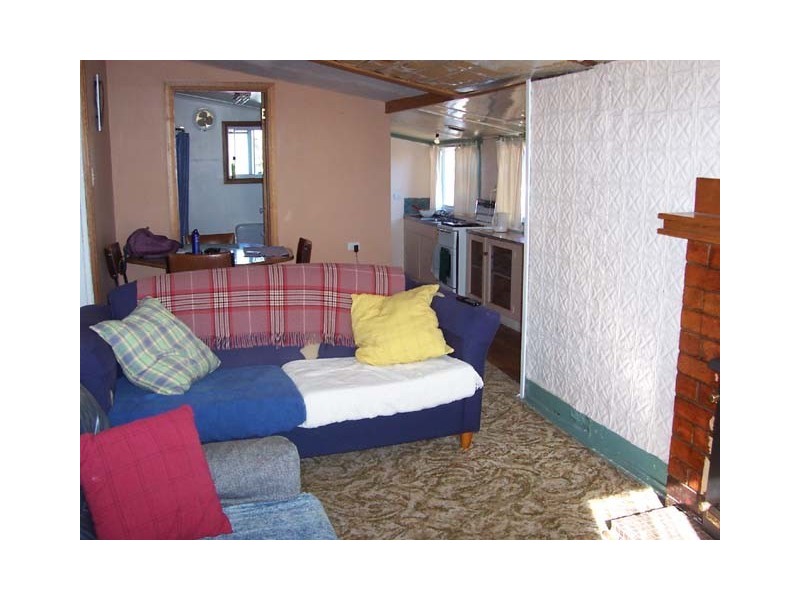 128 Bridge Street, Campbell Town TAS 7210