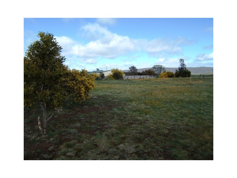 17 New Street, Campbell Town TAS 7210