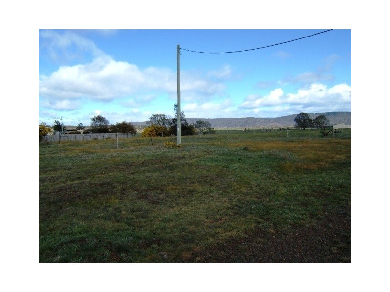 17 New Street, Campbell Town TAS 7210