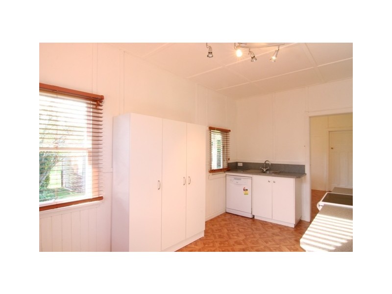 30 Lewis Street, Longford TAS 7301