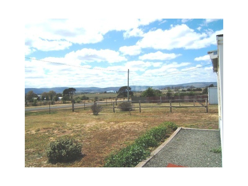 20 Torlesse Street, Campbell Town TAS 7210